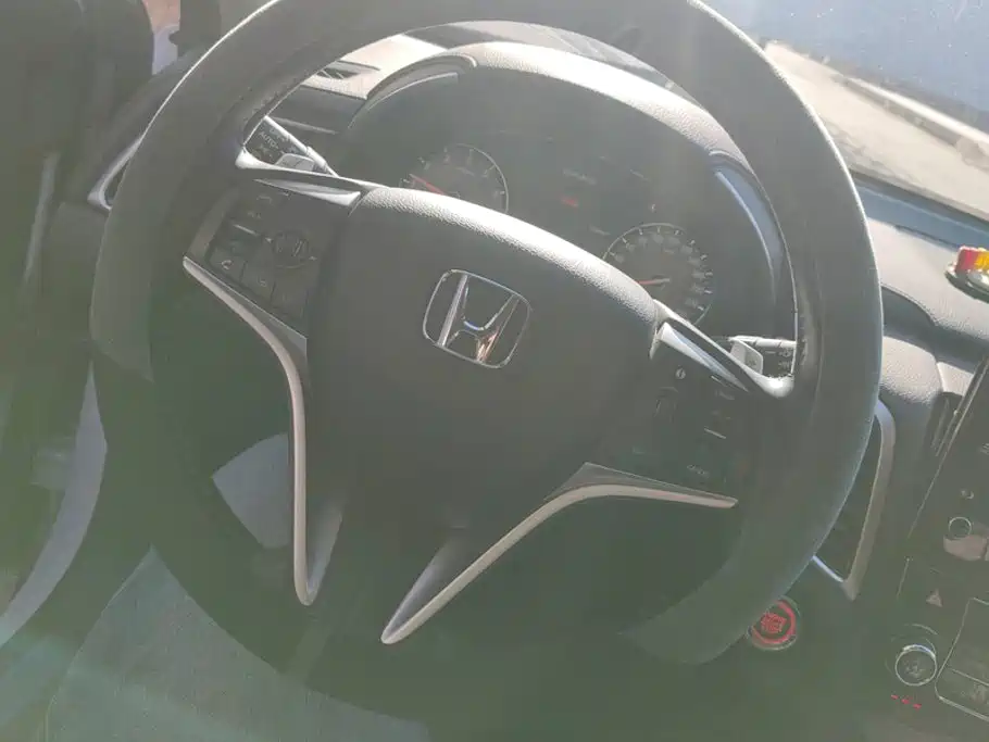Honda Avancier — фото 15
