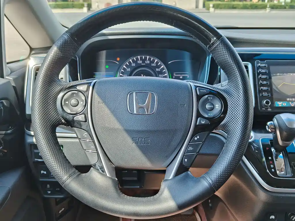 Honda Elysion — фото 7