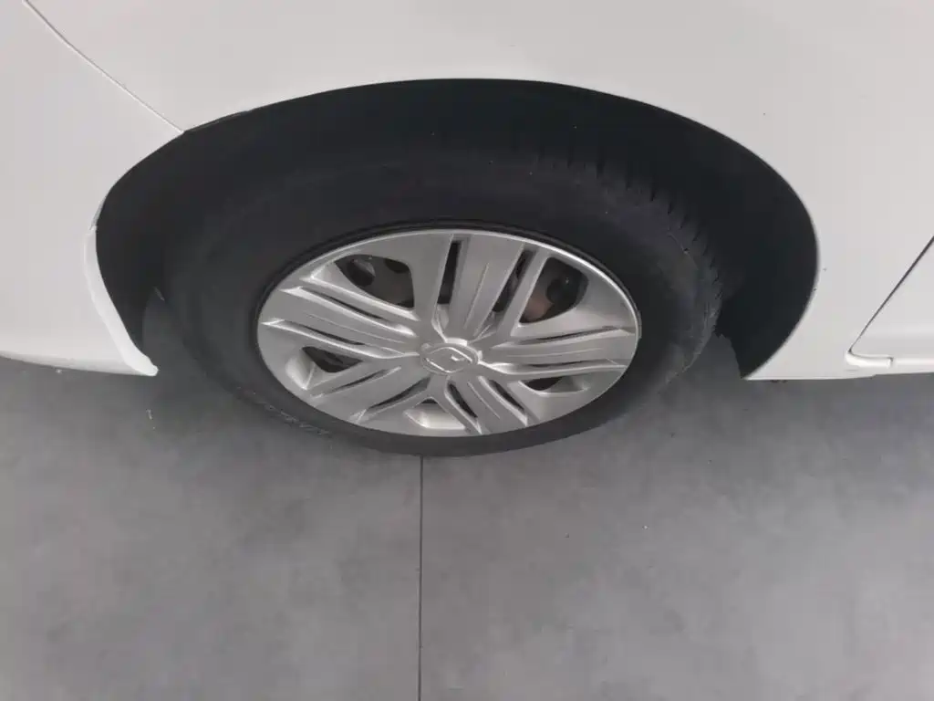 Honda Fit — фото 23