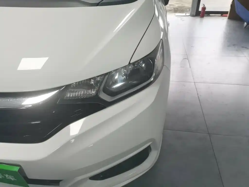 Honda Fit — фото 24