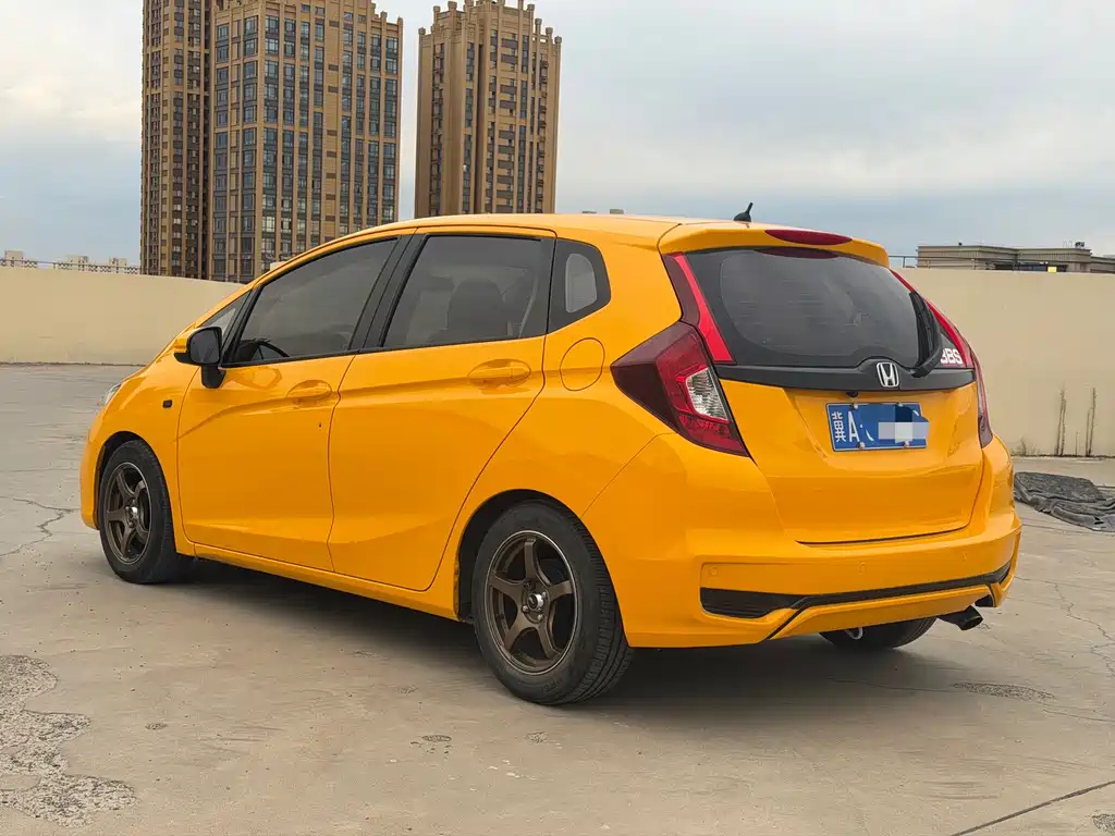 Honda Fit — фото 6
