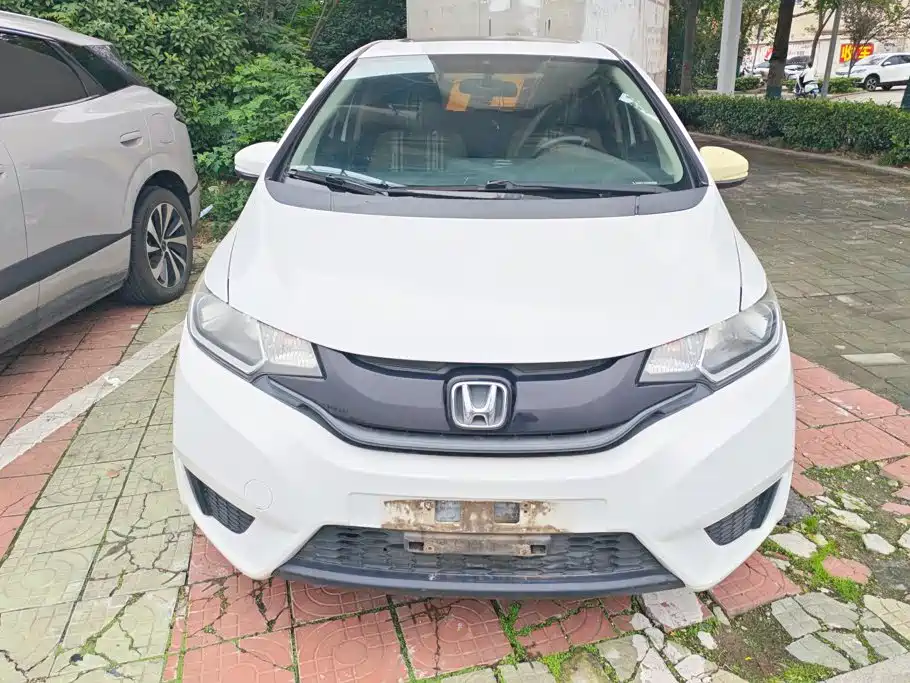 Honda Fit — фото 2