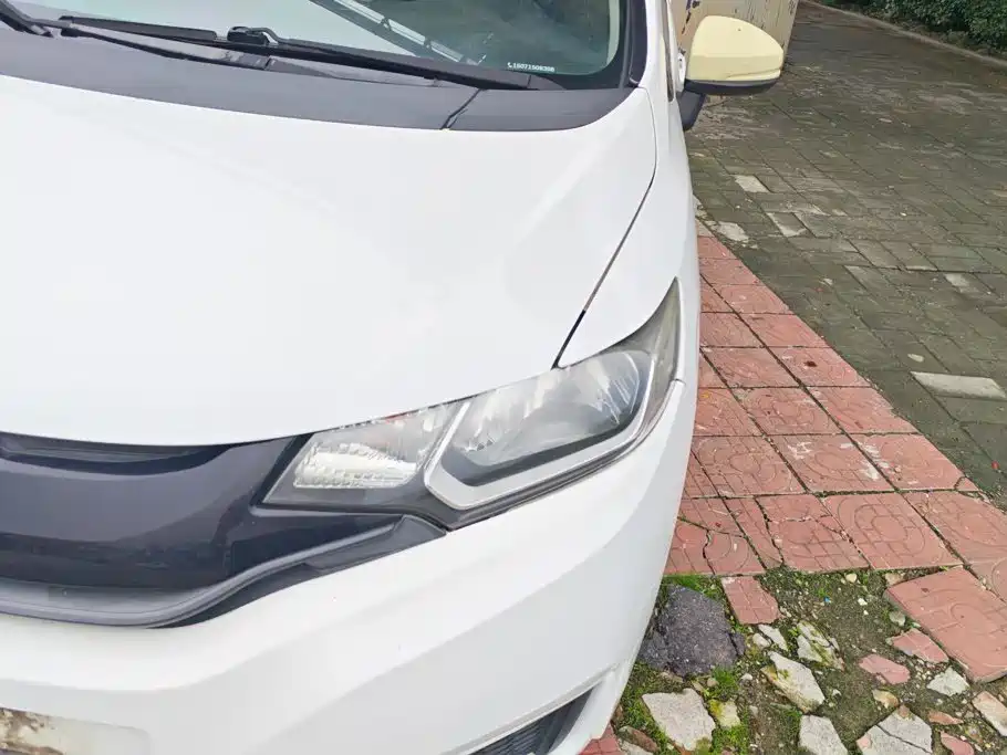 Honda Fit — фото 5