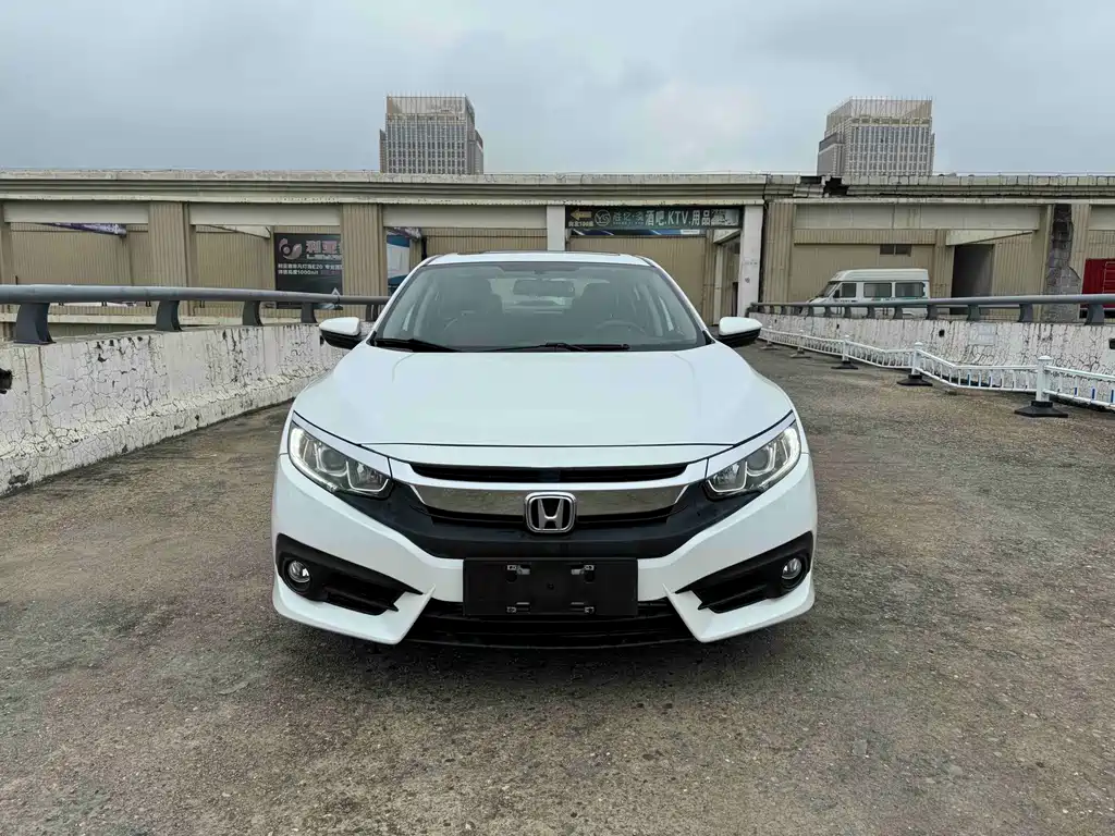 Honda Civic — фото 2