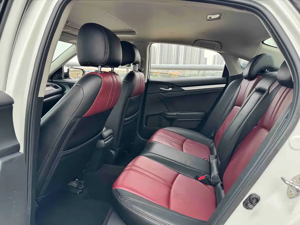 Honda Civic — фото 4