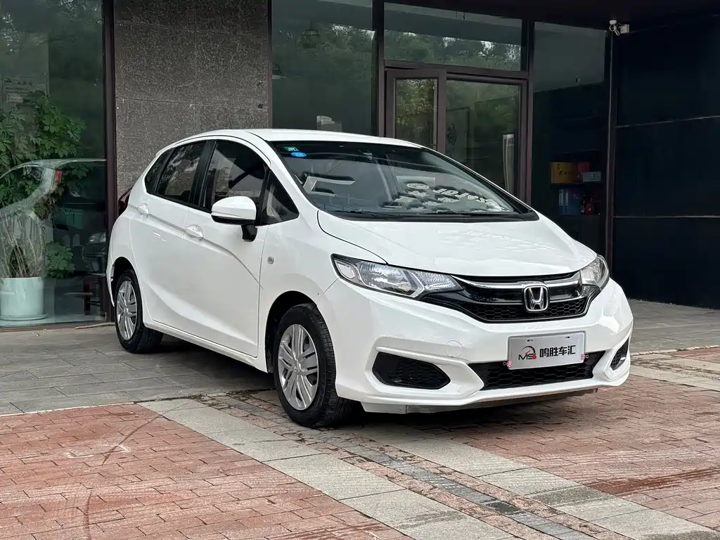 Honda Fit — фото 2