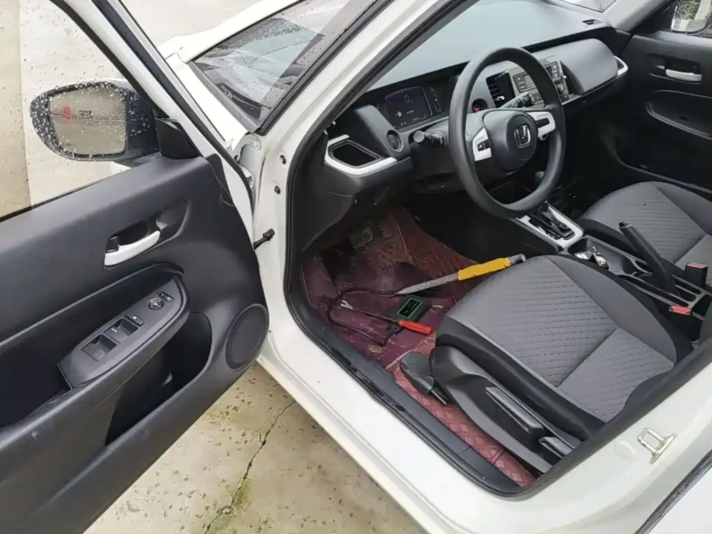 Honda Fit — фото 16