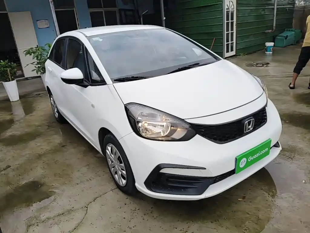 Honda Fit — фото 4