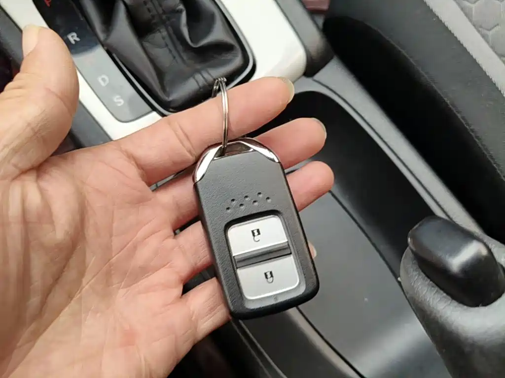 Honda Fit — фото 9