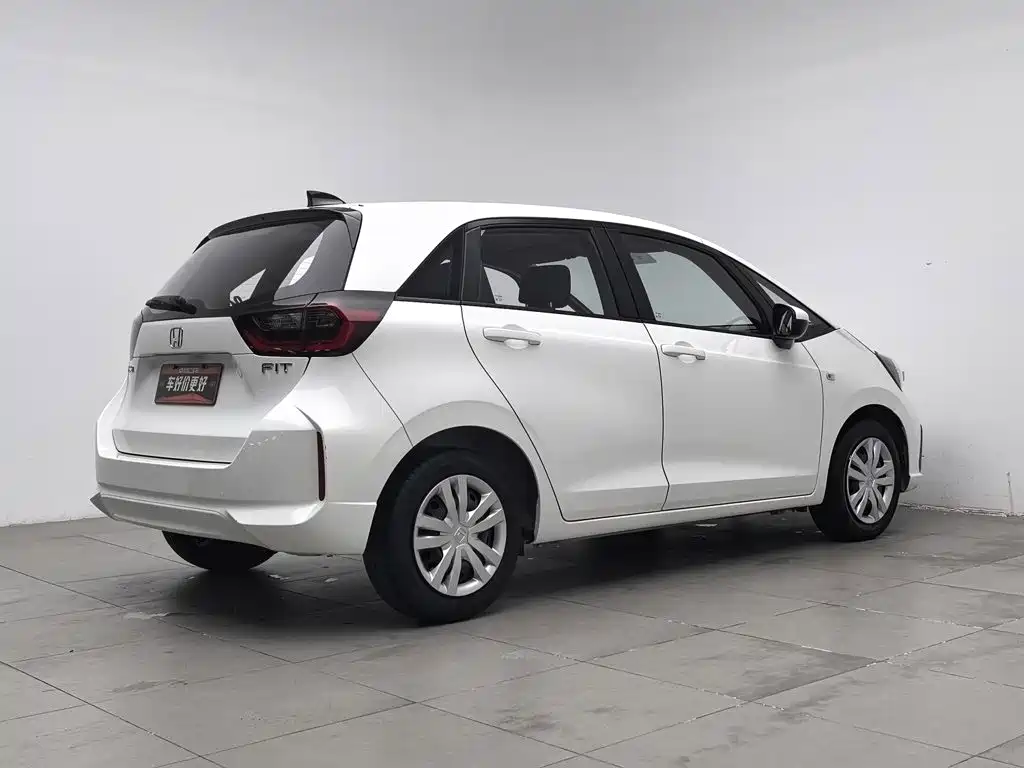 Honda Fit — фото 2