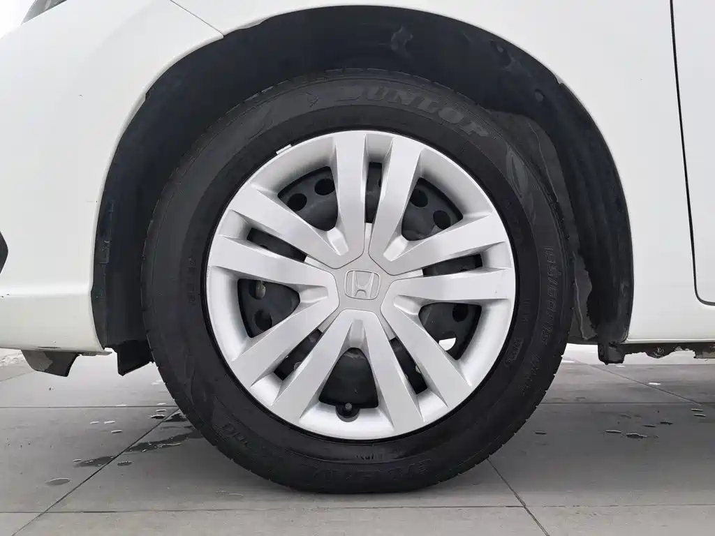 Honda Fit — фото 17