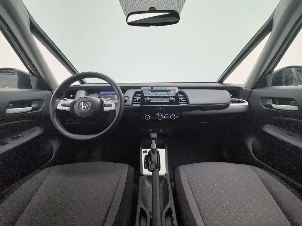 Honda Fit — фото 5