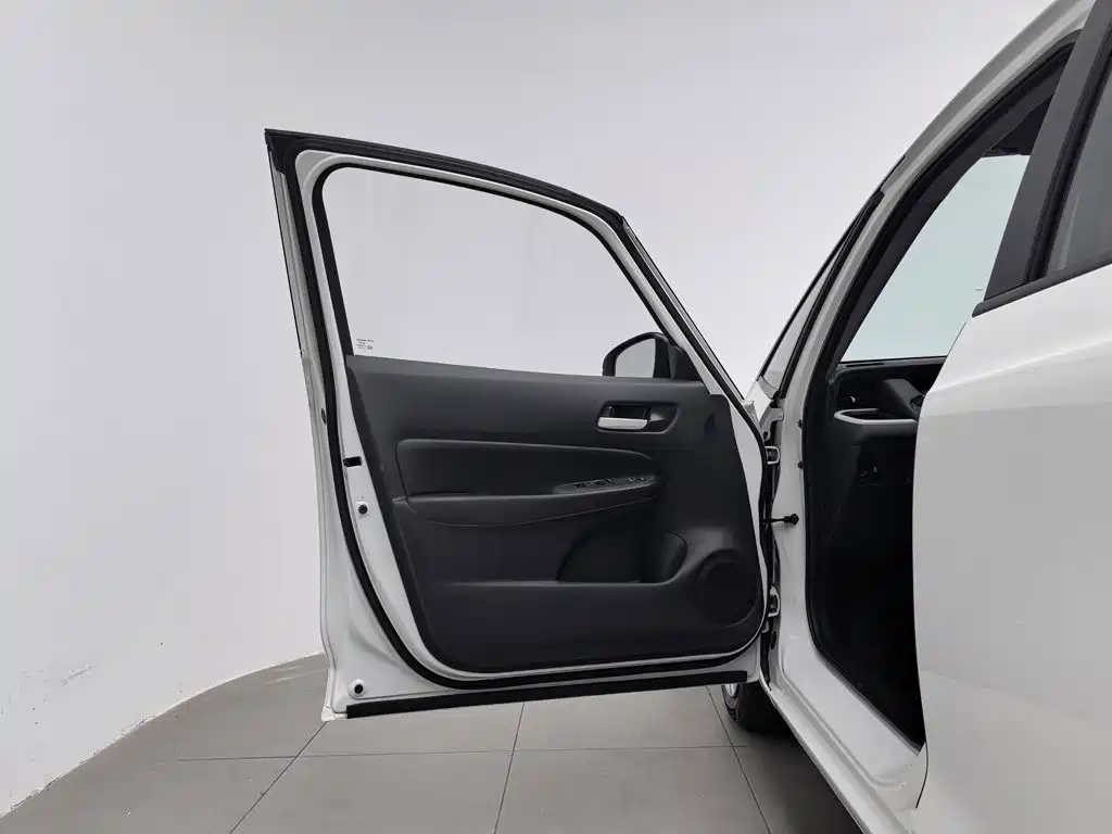 Honda Fit — фото 8