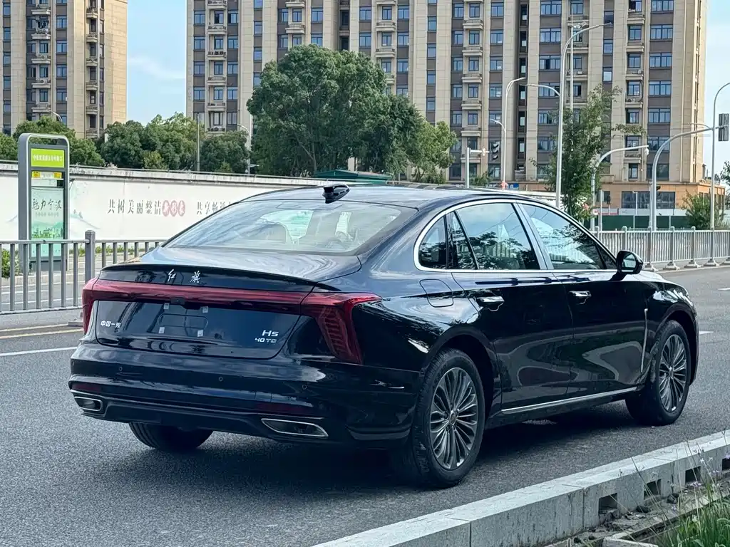 Hongqi Hongqi H5 — фото 6
