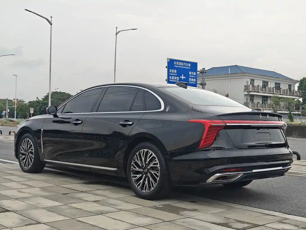 Hongqi Hongqi H5 — фото 20