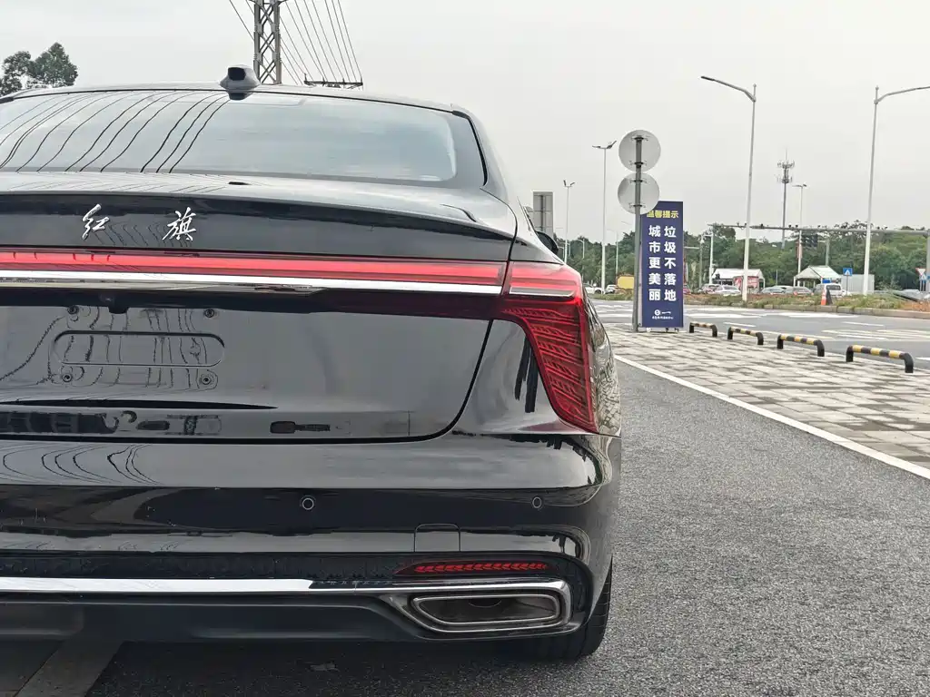 Hongqi Hongqi H5 — фото 23
