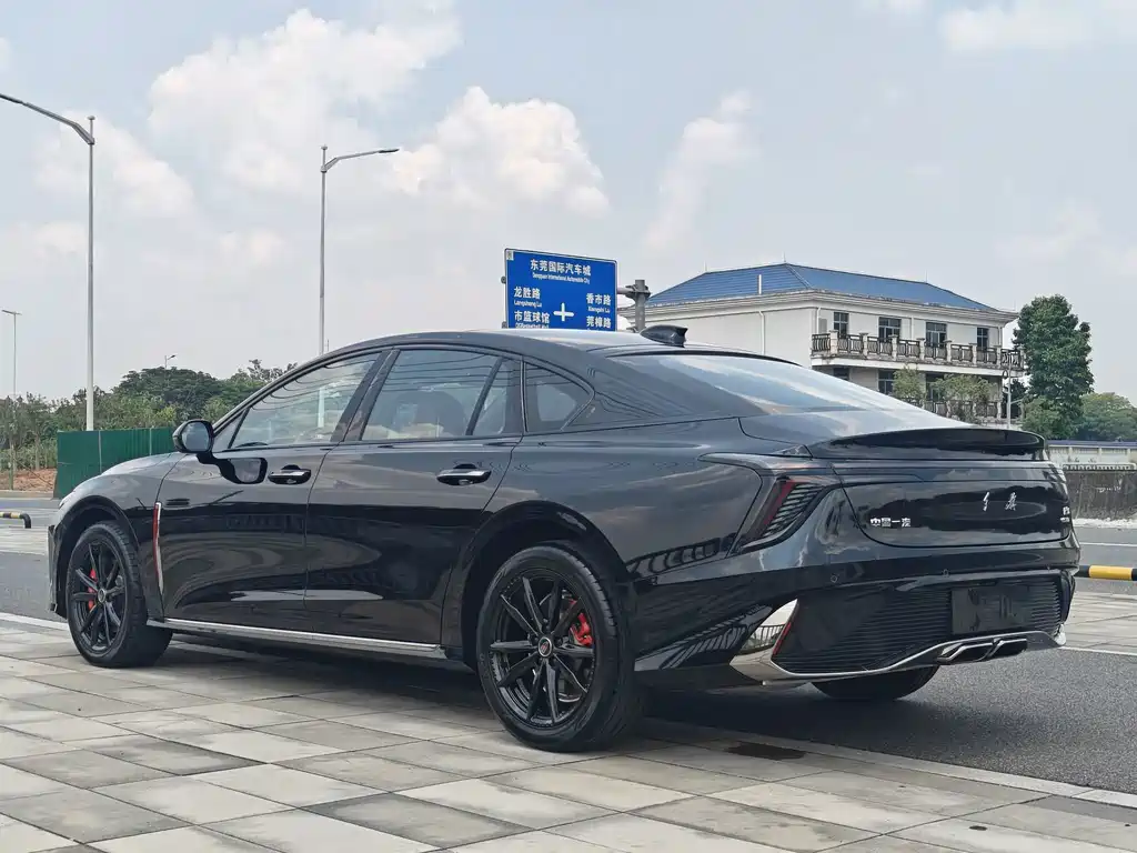 Hongqi Hongqi H6 — фото 25