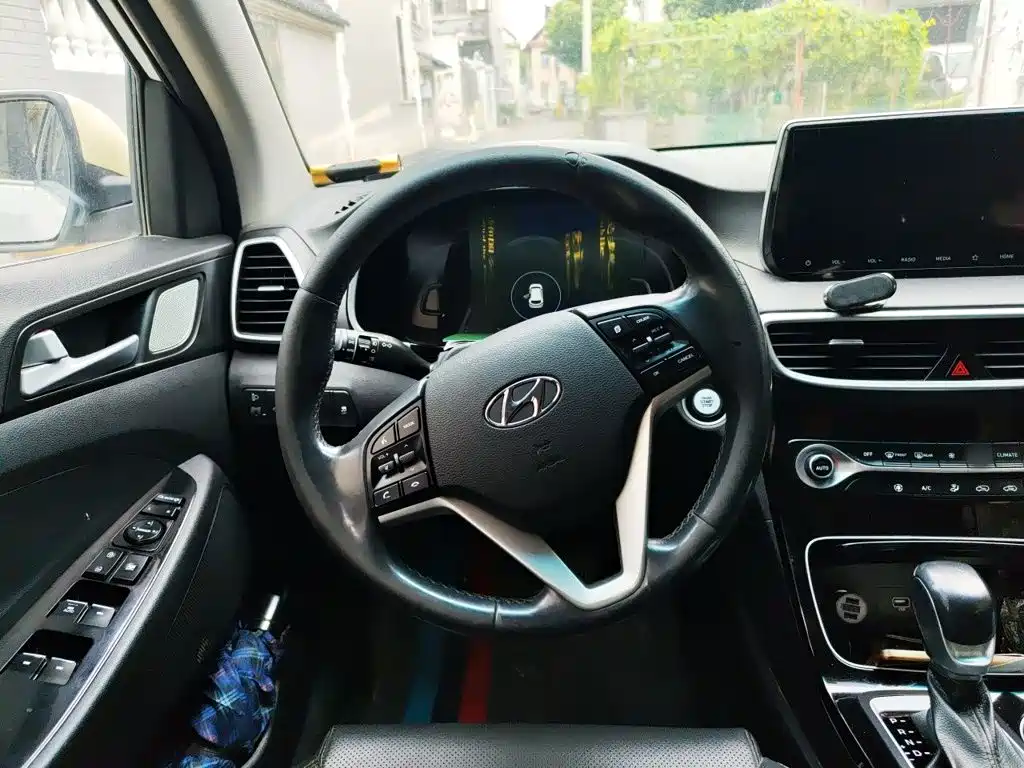 Hyundai Tucson — фото 3