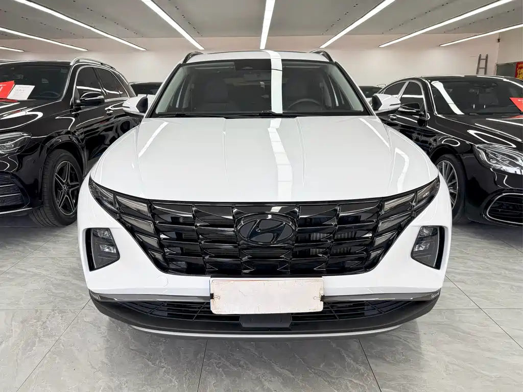 Hyundai Tucson — фото 2