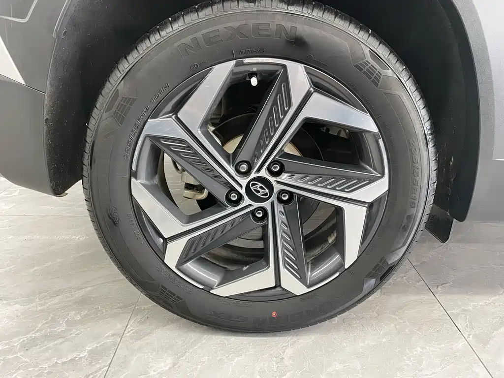 Hyundai Tucson — фото 22