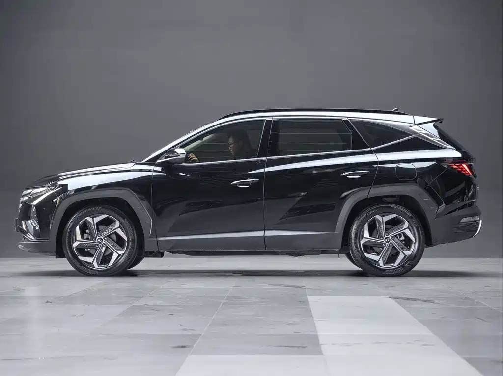 Hyundai Tucson — фото 6