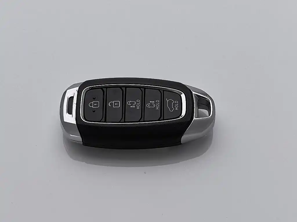 Hyundai Custo — фото 19