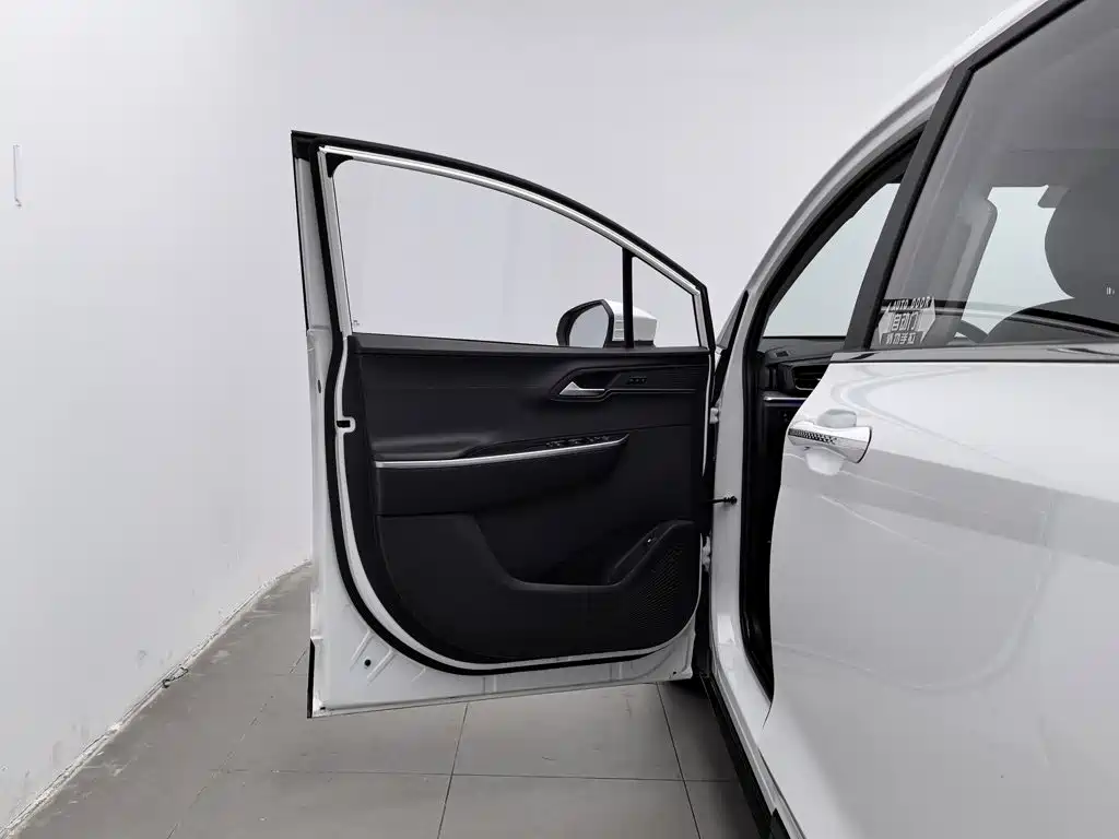 Hyundai Custo — фото 8