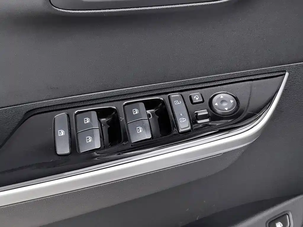 Hyundai Custo — фото 9