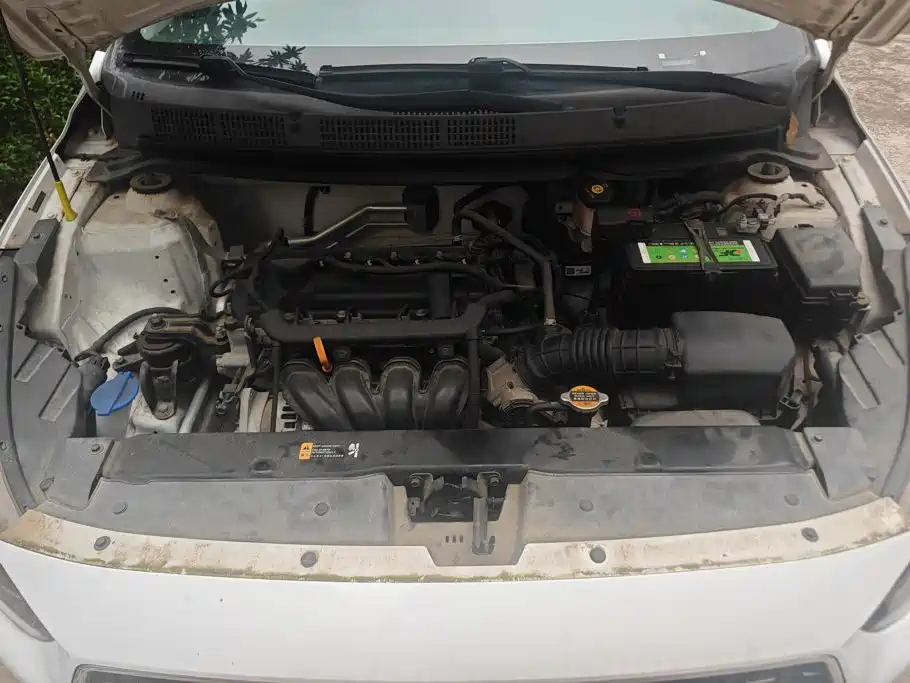 Hyundai Verna — фото 10
