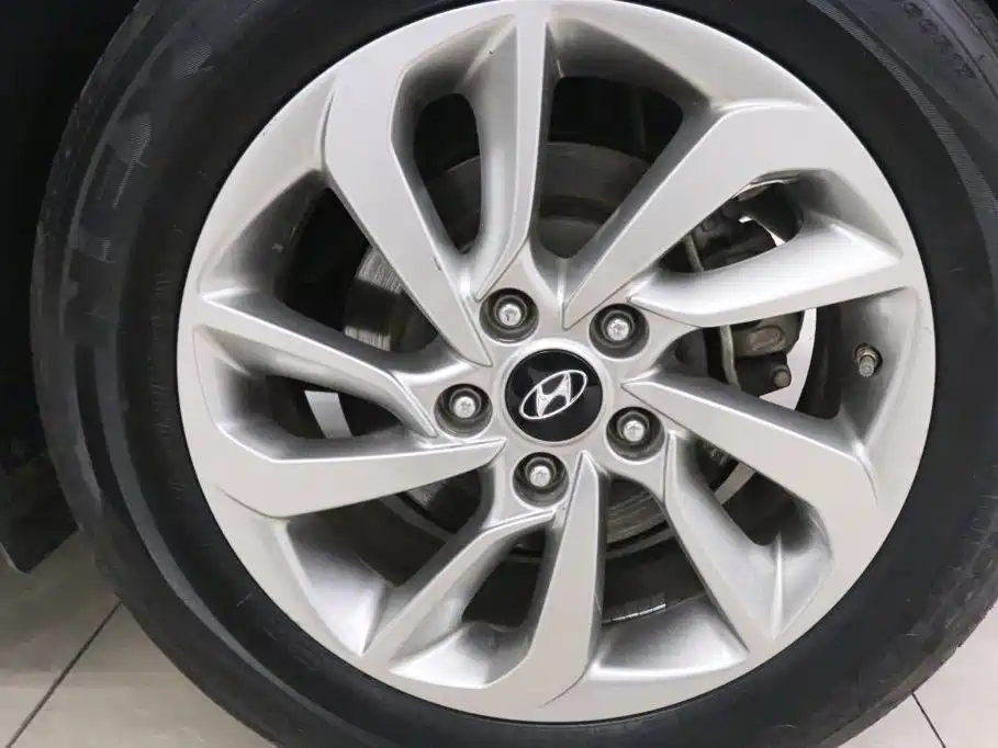 Hyundai Tucson — фото 18
