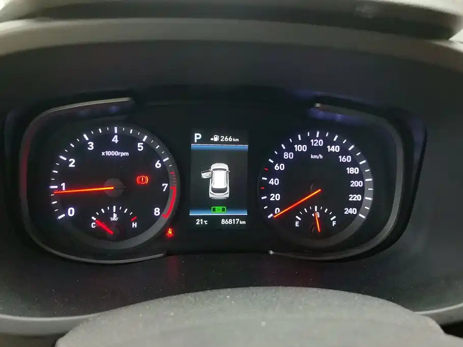 Hyundai ix35 — фото 14