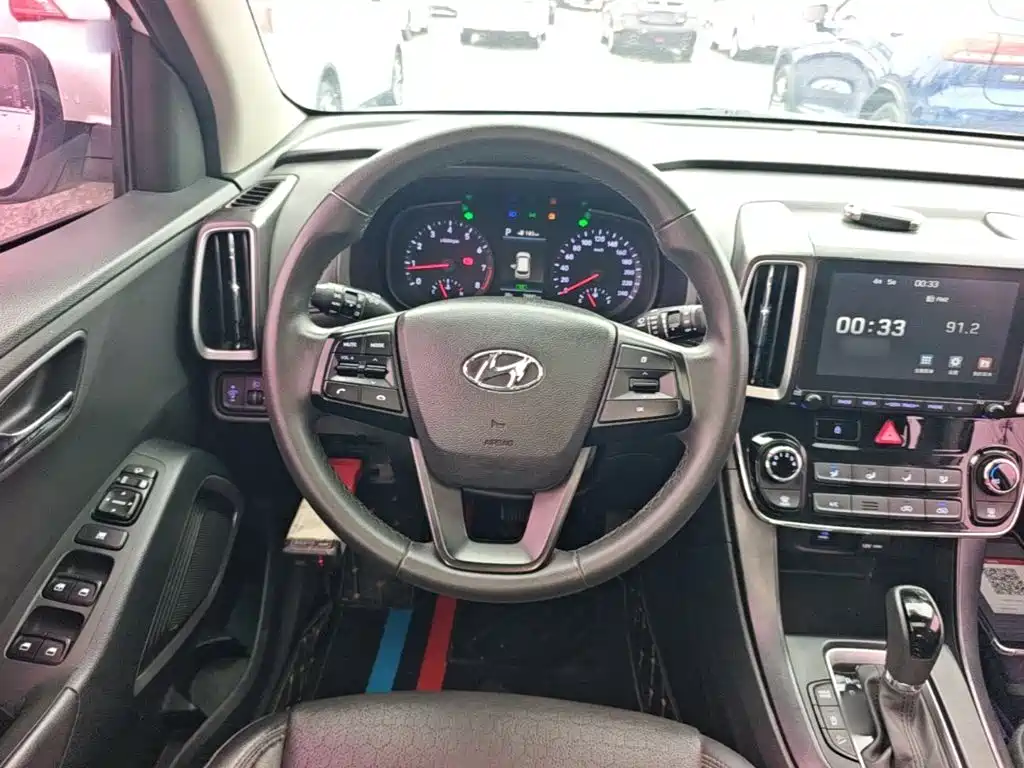Hyundai ix35 — фото 11