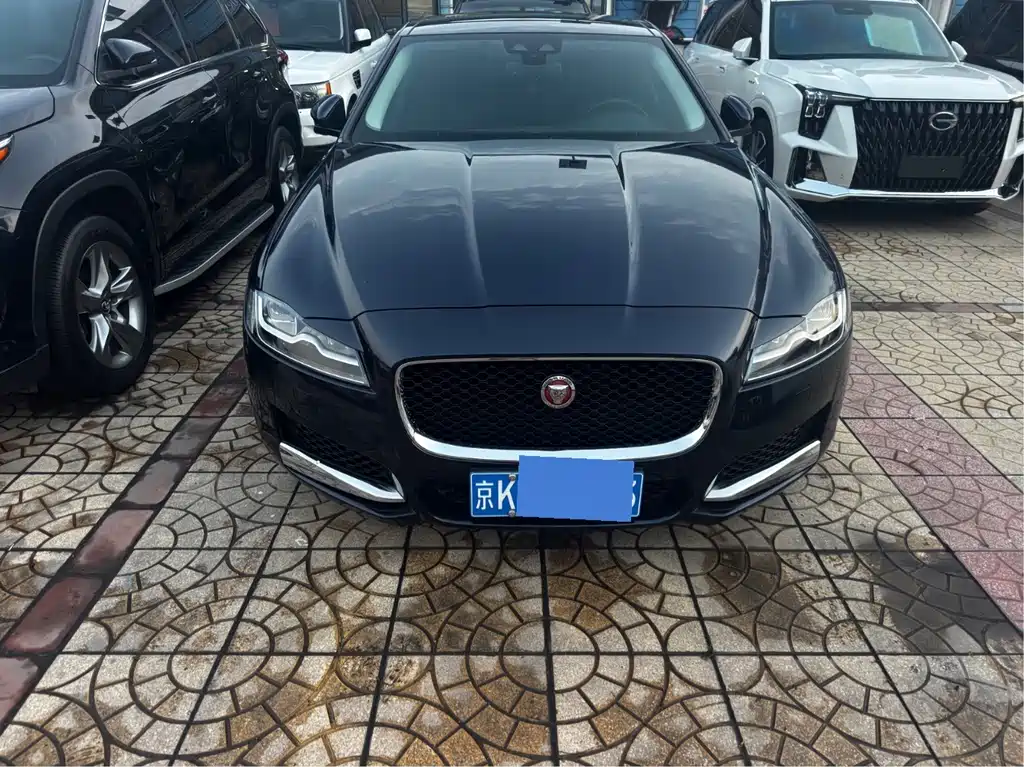 Jaguar XFL — фото 2