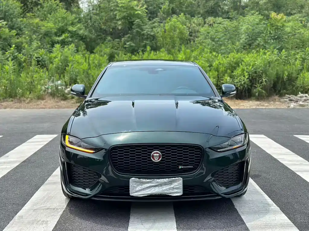 Jaguar XEL — фото 2