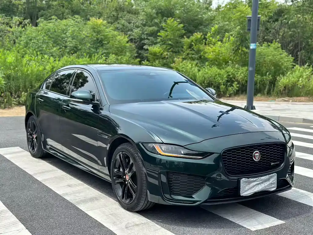 Jaguar XEL — фото 3