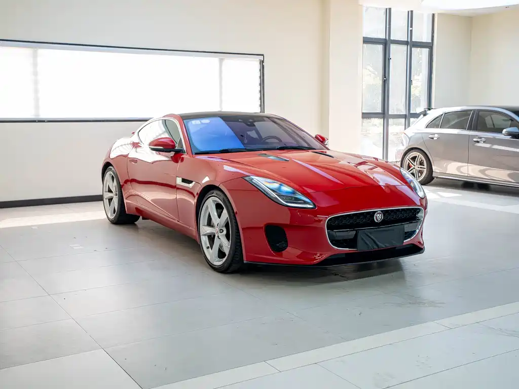 Jaguar F-TYPE — фото 3