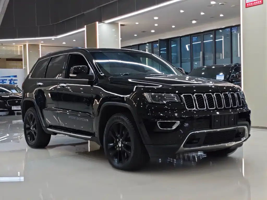Jeep Grand Cherokee (Import) — фото 3