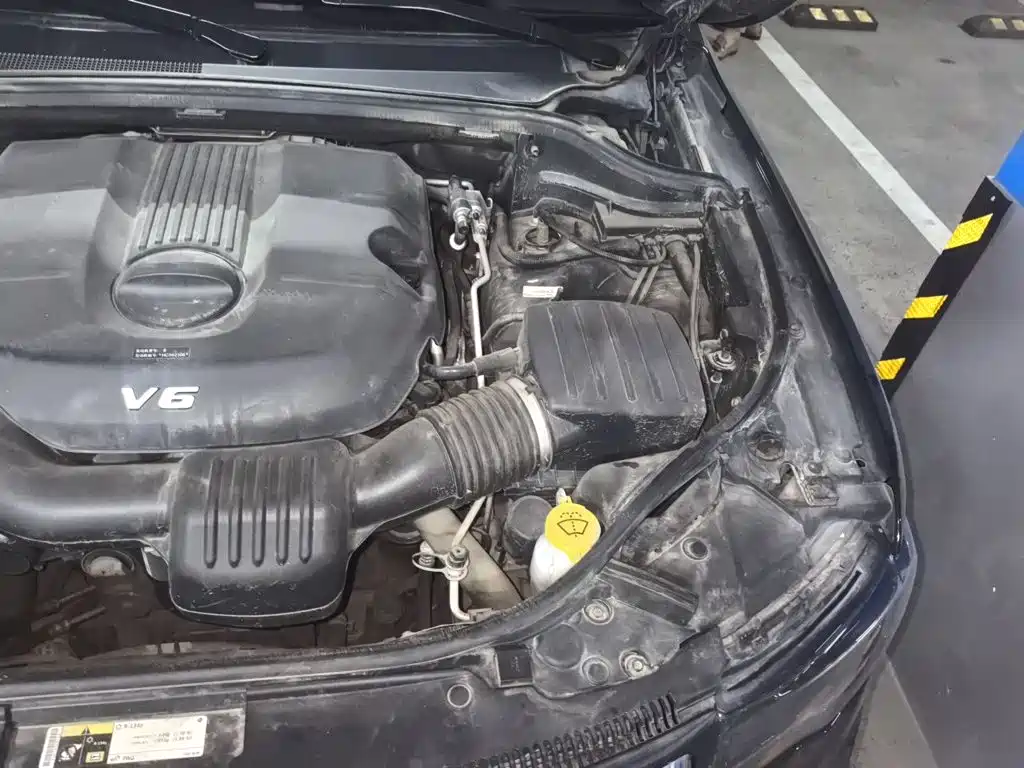 Jeep Grand Cherokee (Import) — фото 22