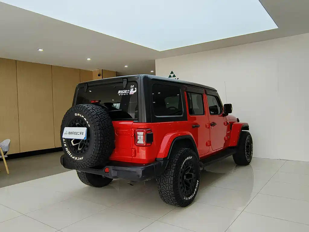 Jeep Wrangler — фото 2