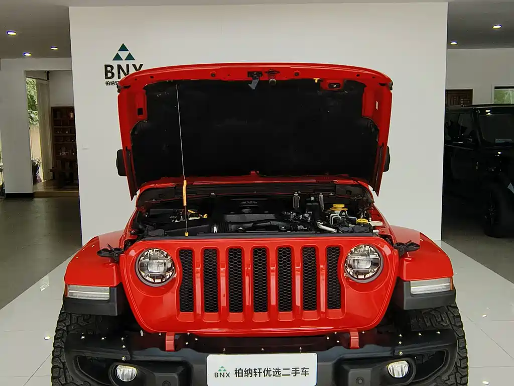 Jeep Wrangler — фото 31