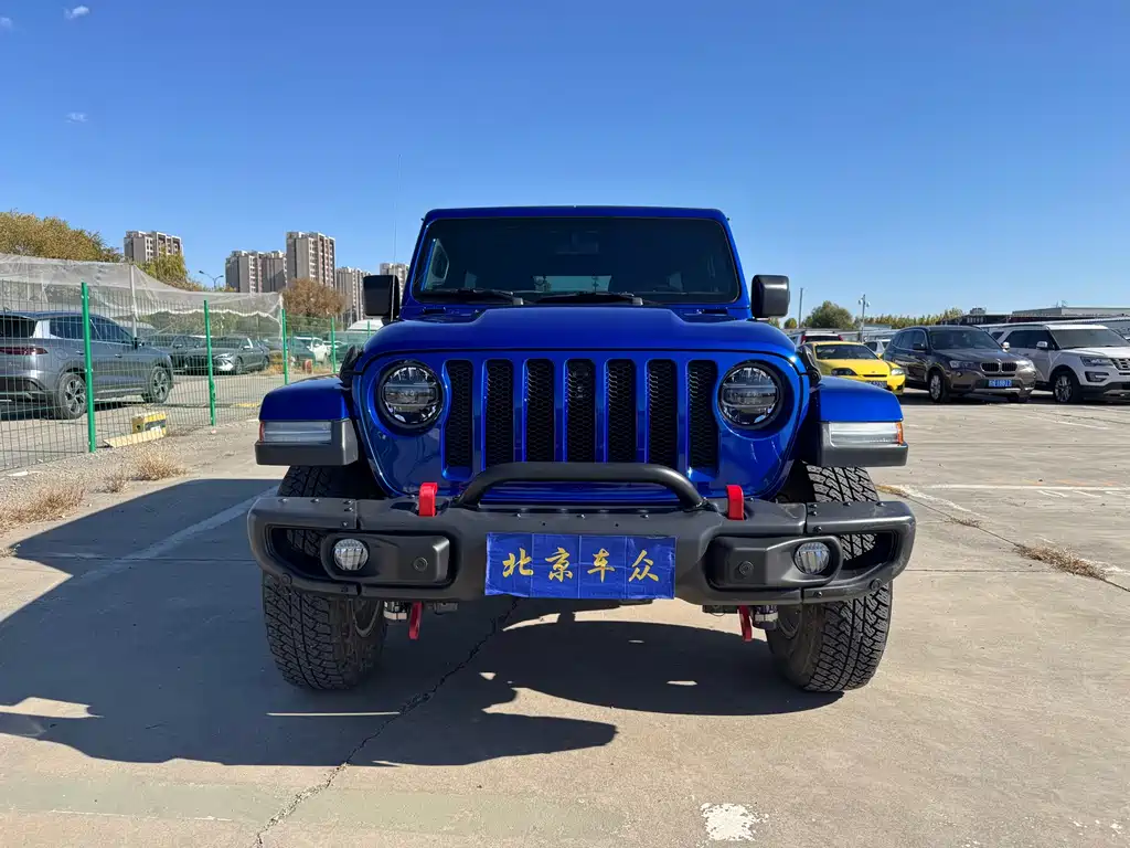 Jeep Wrangler — фото 2