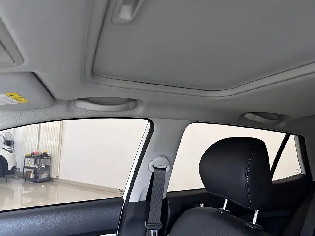 Kia KX1 — фото 9