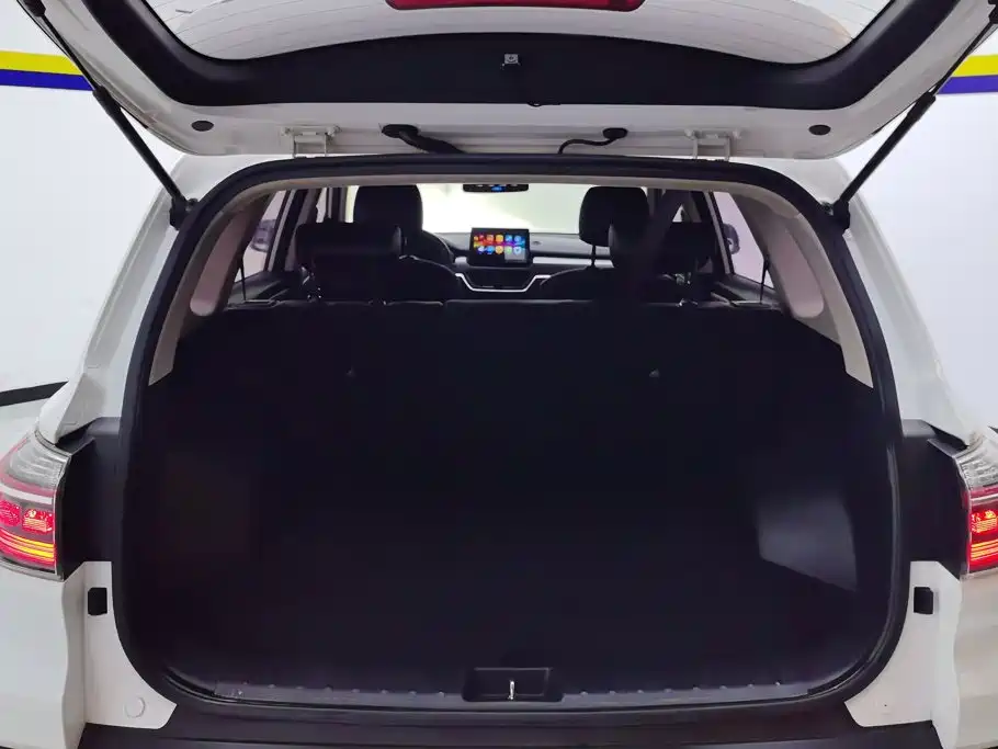 Kia Sportage — фото 4