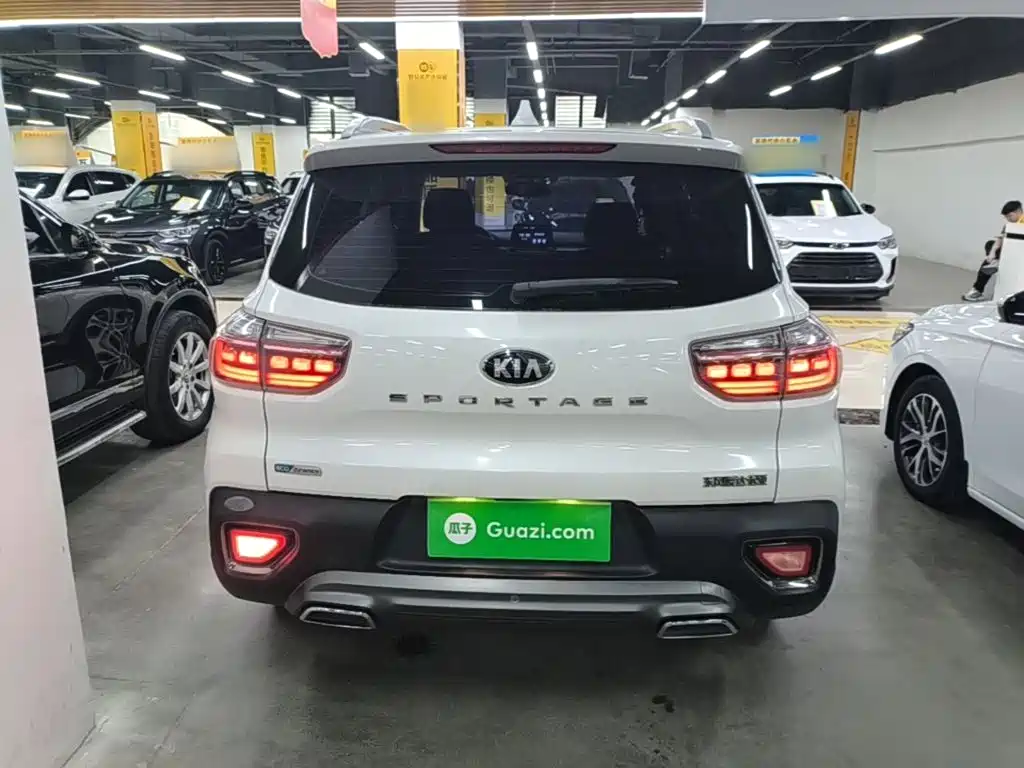 Kia Sportage — фото 6