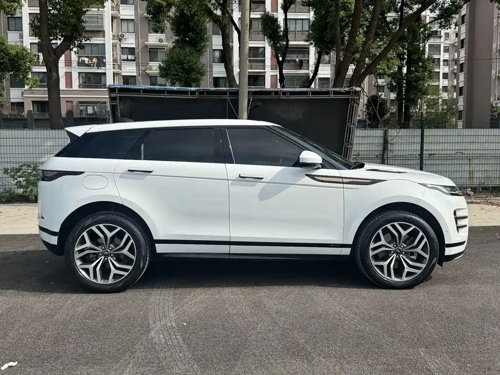 Land Rover Evoque — фото 3