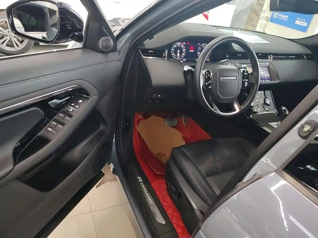 Land Rover Evoque — фото 16