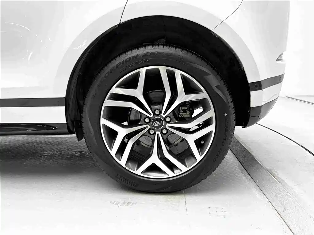 Land Rover Evoque — фото 13