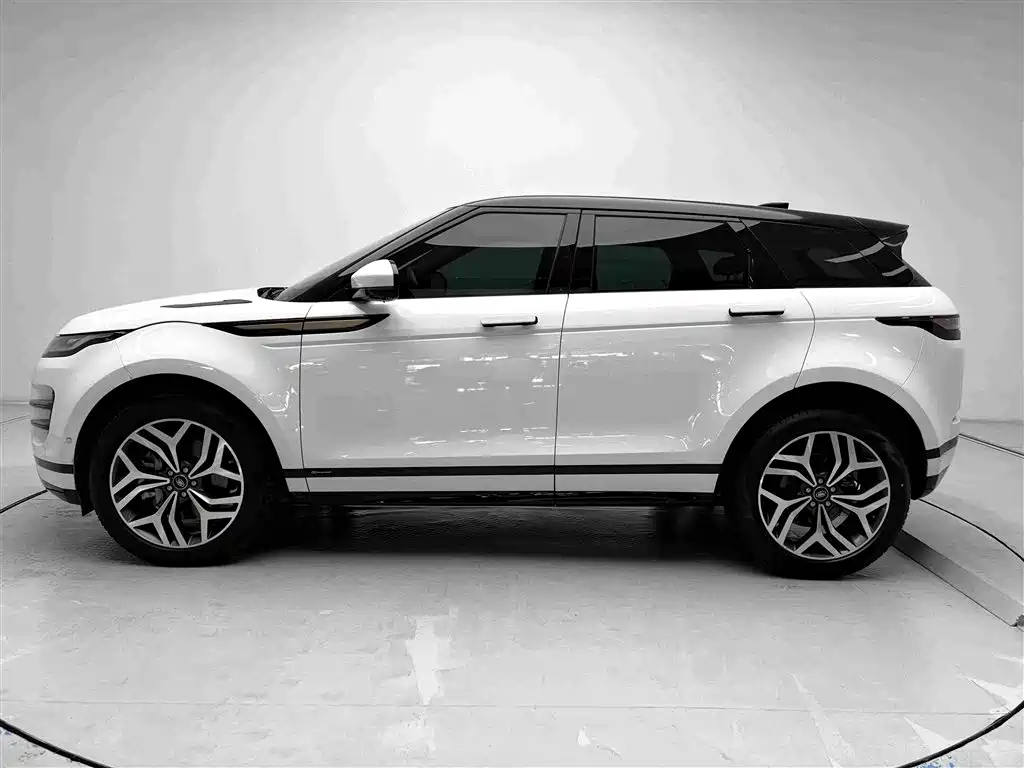 Land Rover Evoque — фото 16