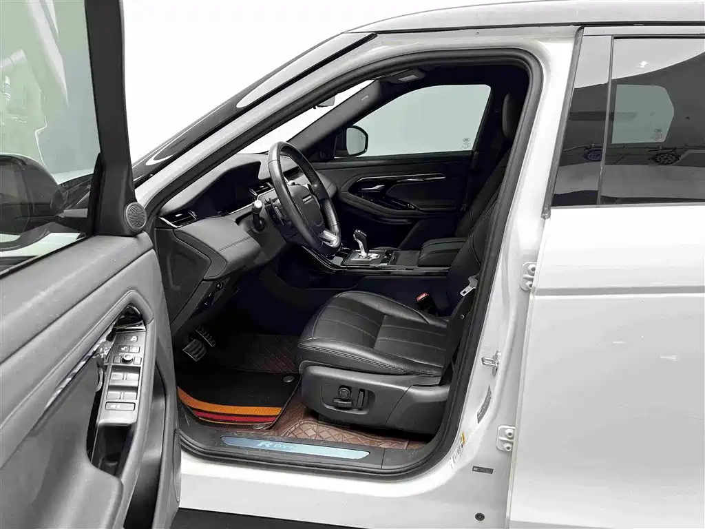 Land Rover Evoque — фото 6
