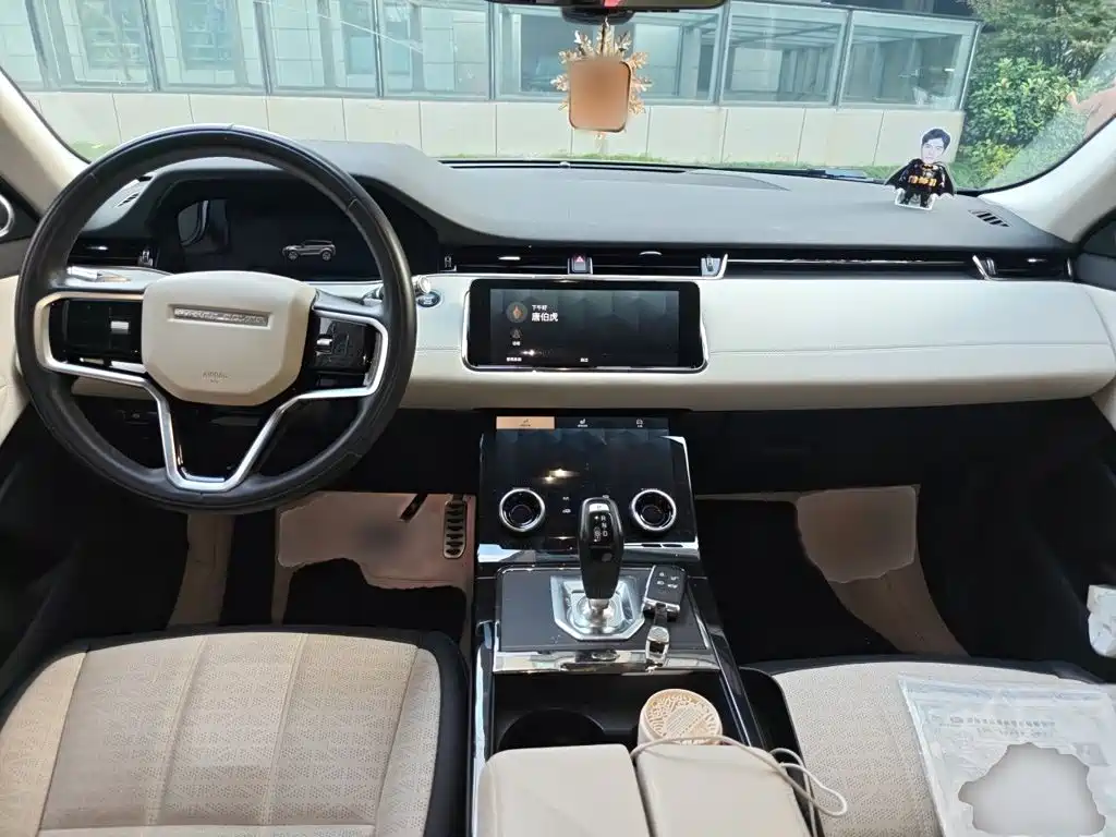 Land Rover Evoque — фото 13